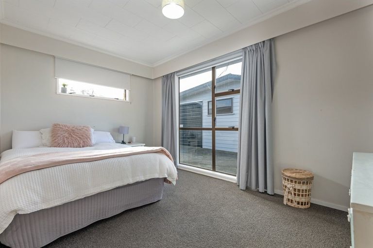 Photo of property in 67 Kaimanawa Street, Kelvin Grove, Palmerston North, 4414