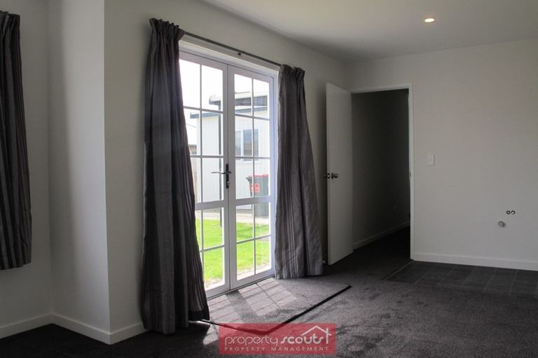Photo of property in 84 Reid Road, South Dunedin, Dunedin, 9012