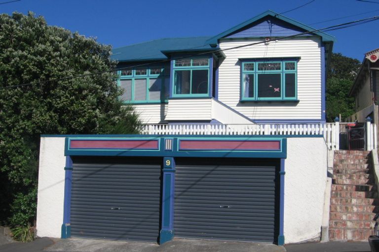 Photo of property in 9 Farm Road, Northland, Wellington, 6012