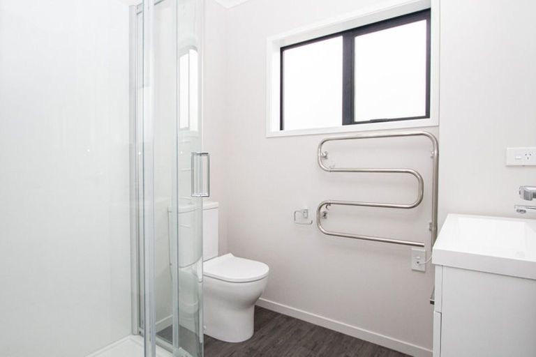 Photo of property in 8/10 Charlemont Street, Whitiora, Hamilton, 3200