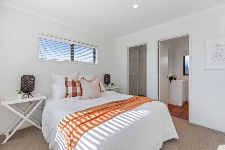 Photo of property in 16 Marion Crescent, Papamoa Beach, Papamoa, 3118