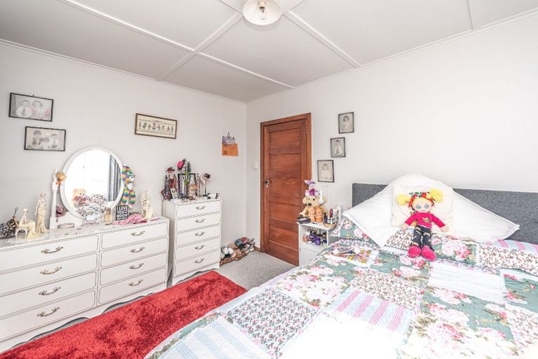 Photo of property in 52 Cuba Street, Marton, 4710