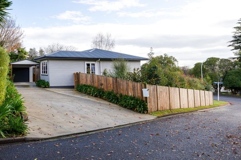 Photo of property in 2 Porritt Place, Putaruru, 3411