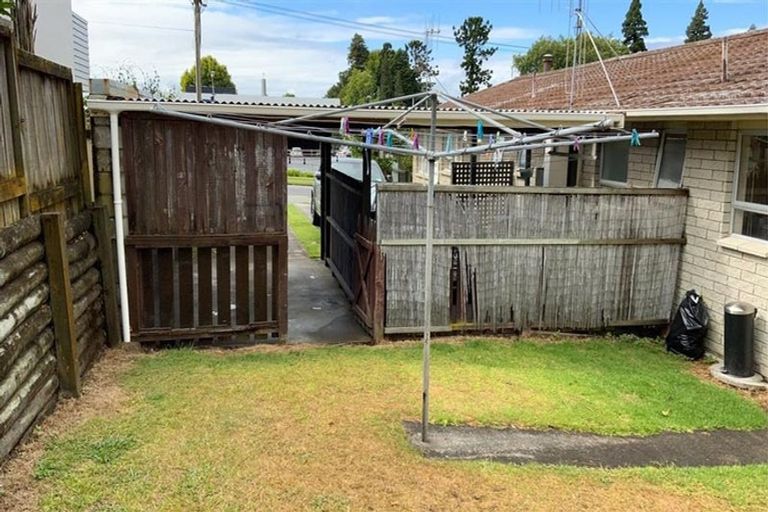 Photo of property in 2/197 Thirteenth Avenue, Tauranga South, Tauranga, 3112