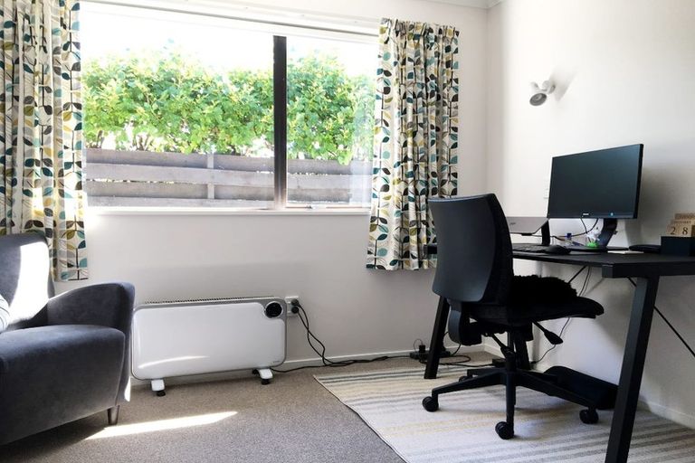 Photo of property in 15a Burrows Street, Tauranga South, Tauranga, 3112