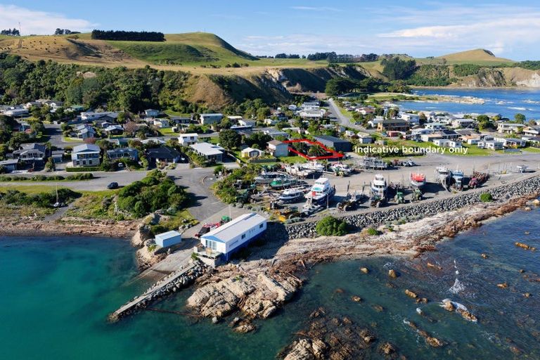 Photo of property in 12 Moa Road, South Bay, Kaikoura, 7300