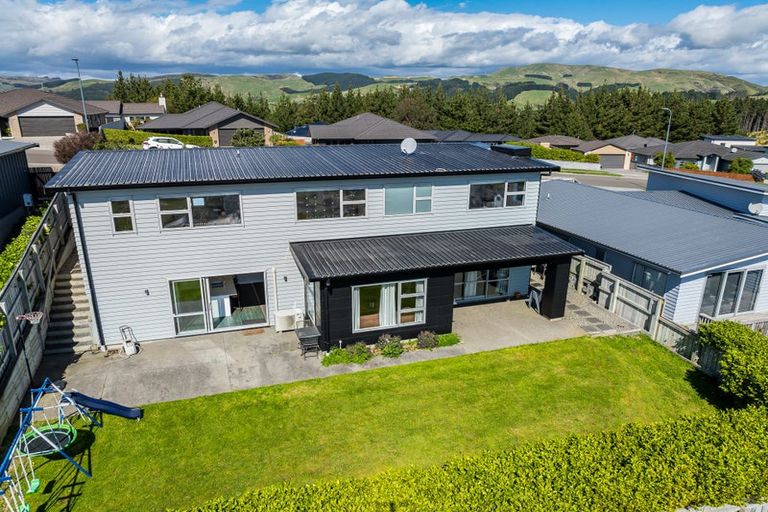 Photo of property in 87 Endeavour Drive, Whitby, Porirua, 5024