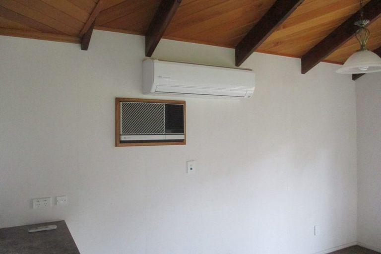 Photo of property in 370 Arapaepae Road, Levin, 5571