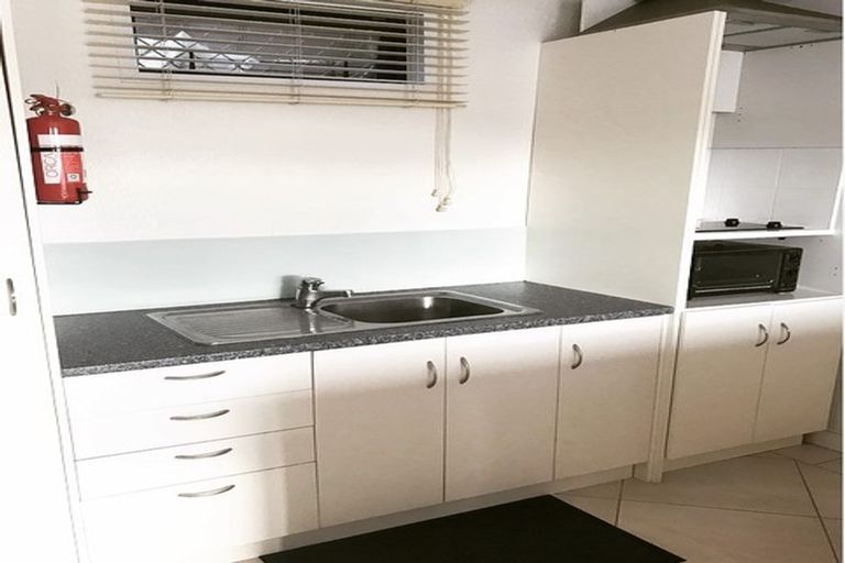 Photo of property in 38 Oruamo Place, Beach Haven, Auckland, 0626