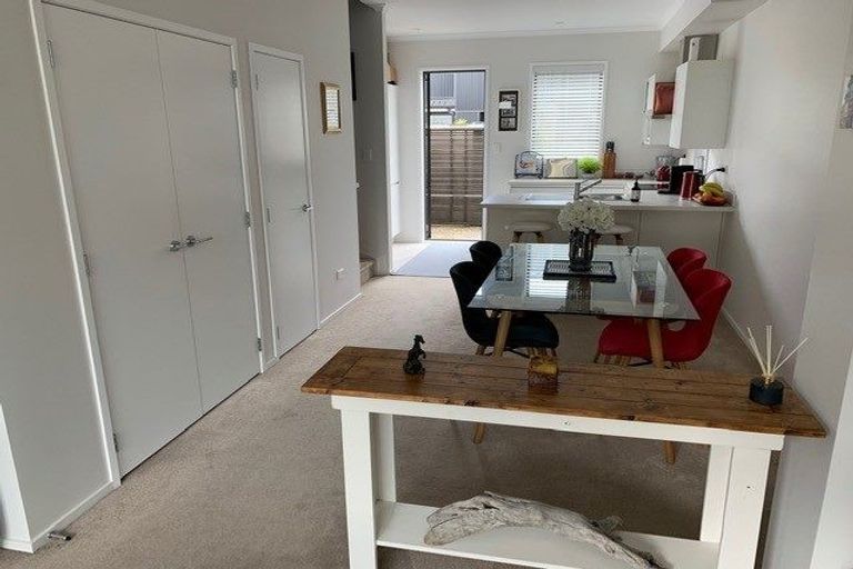 Photo of property in 11 Piko Lane, Hobsonville, Auckland, 0616