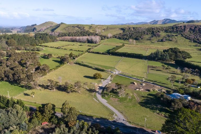 Photo of property in 707 Norfolk Road, Upper Plain, Carterton, 5791