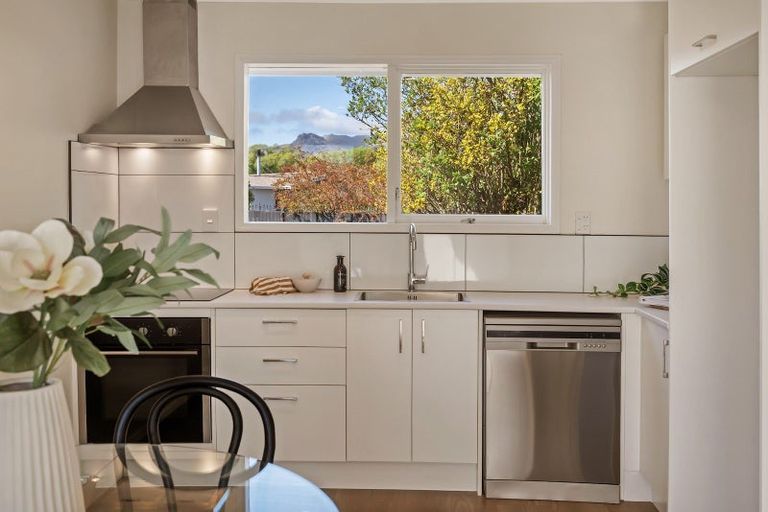 Photo of property in 25 Shetland Street, Woolston, Christchurch, 8062