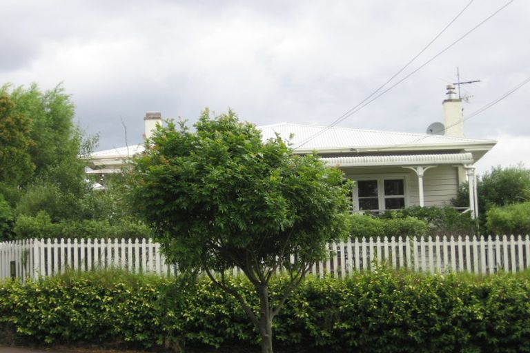 Photo of property in 81 Woodward Road, Mount Albert, Auckland, 1025