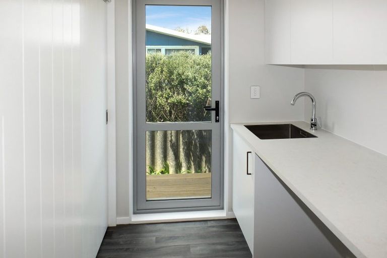 Photo of property in 29 Pratt Avenue, Foxton Beach, Foxton, 4815