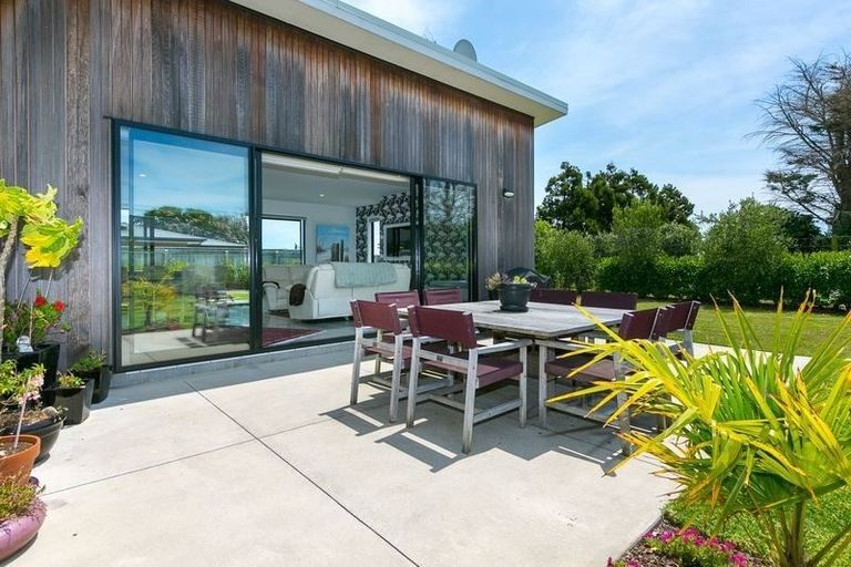 Photo of property in 9 Keene Drive, Bell Block, New Plymouth, 4312