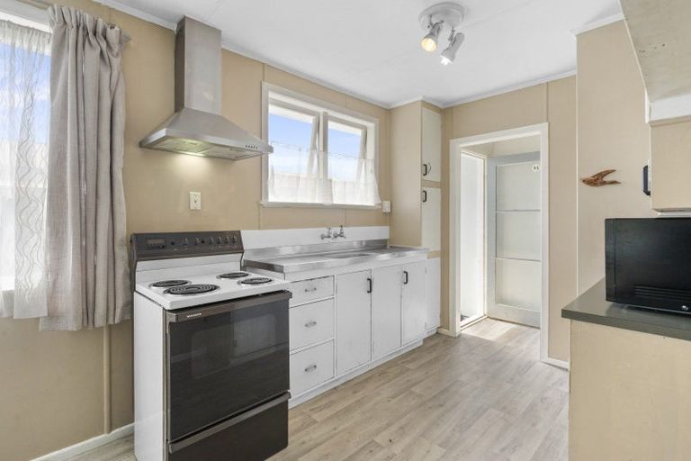 Photo of property in 20 Tamakui Grove, Turangi, 3334