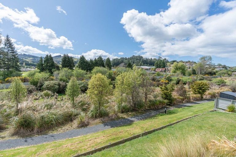 Photo of property in 33 Grandvista Drive, Green Island, Dunedin, 9018