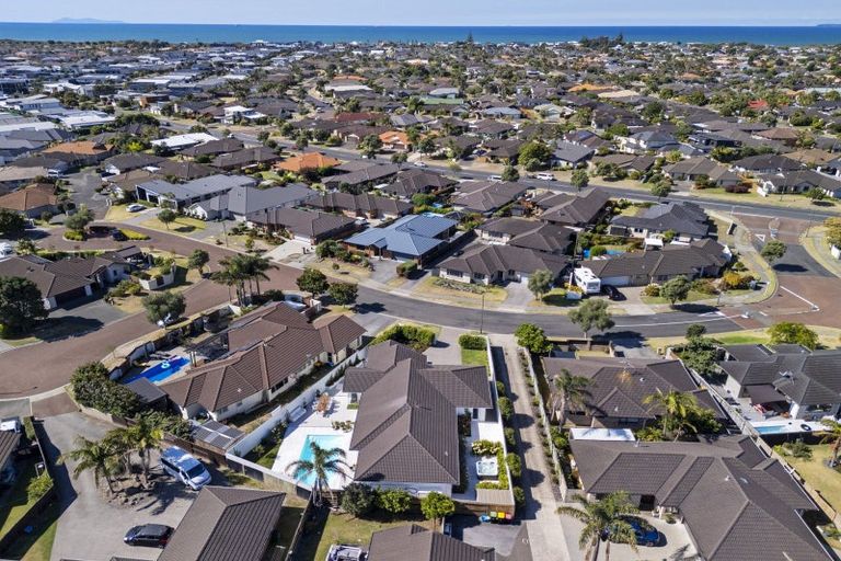 Photo of property in 19 Popata Close, Papamoa Beach, Papamoa, 3118