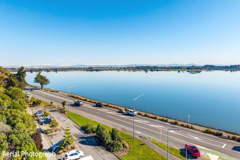 Photo of property in 6 Mccormacks Bay Road, Mount Pleasant, Christchurch, 8081