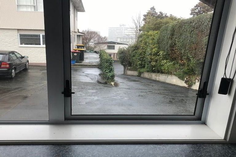 Photo of property in 35 Cargill Street, Dunedin Central, Dunedin, 9016