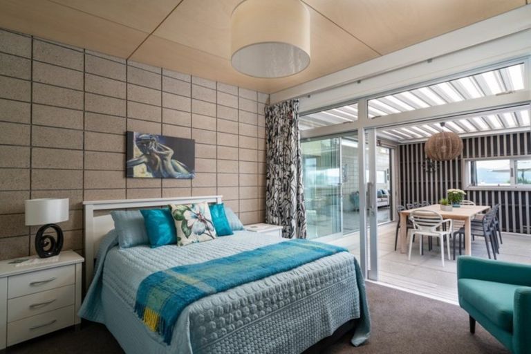 Photo of property in 12 Kurapoto Lane, Rainbow Point, Taupo, 3330