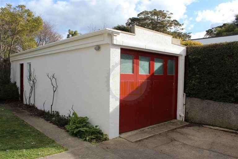 Photo of property in 119 Eglinton Road, Mornington, Dunedin, 9011
