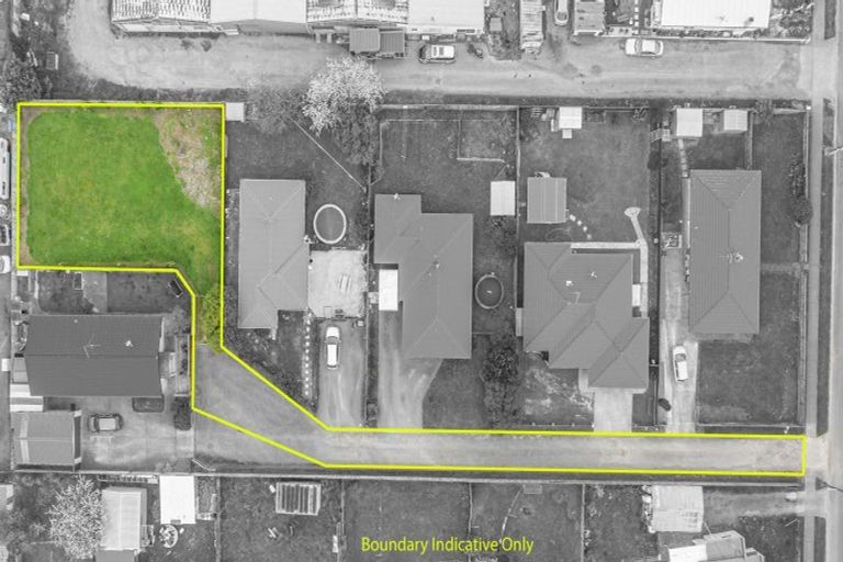 Photo of property in 10 Belle Maison Court, Levin, 5510