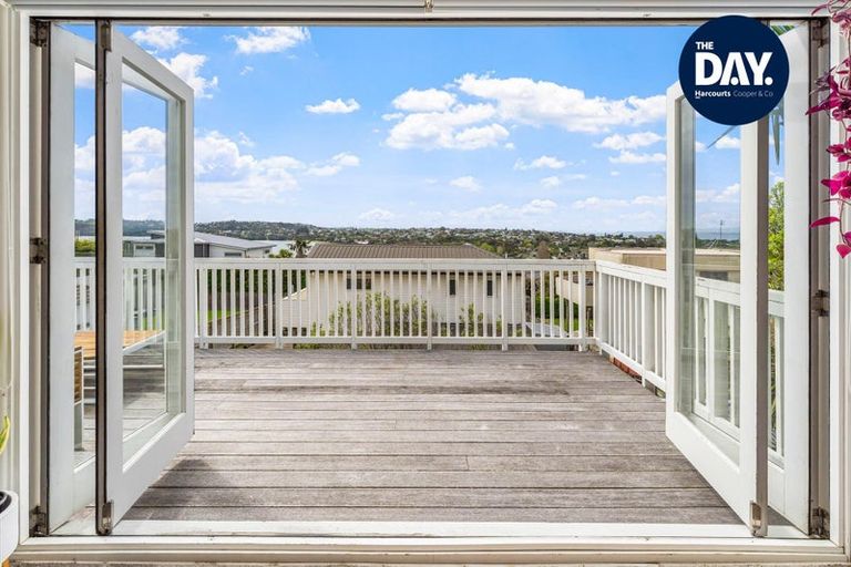 Photo of property in 75 Stanmore Bay Road, Stanmore Bay, Whangaparaoa, 0932