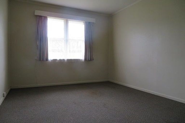 Photo of property in 3/50 Cruickshank Road, Clouston Park, Upper Hutt, 5018