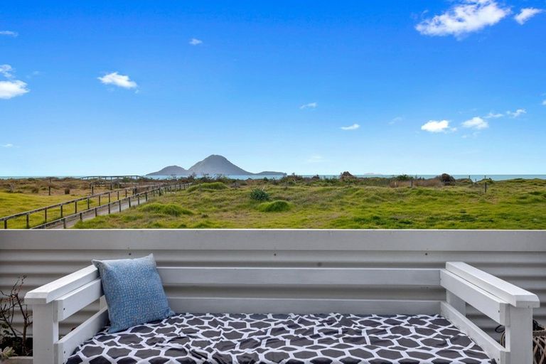 Photo of property in 5 Esplanade Rise, Coastlands, Whakatane, 3120
