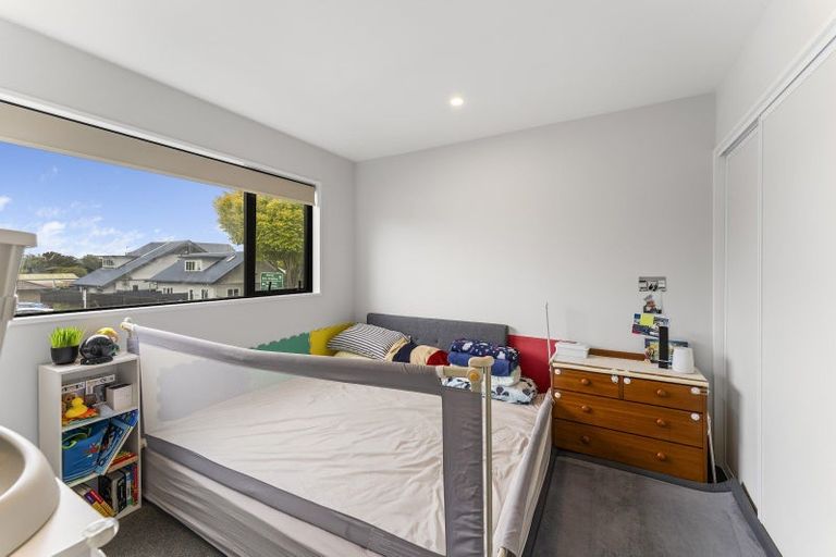 Photo of property in 2/57 Woodville Street, Edgeware, Christchurch, 8013