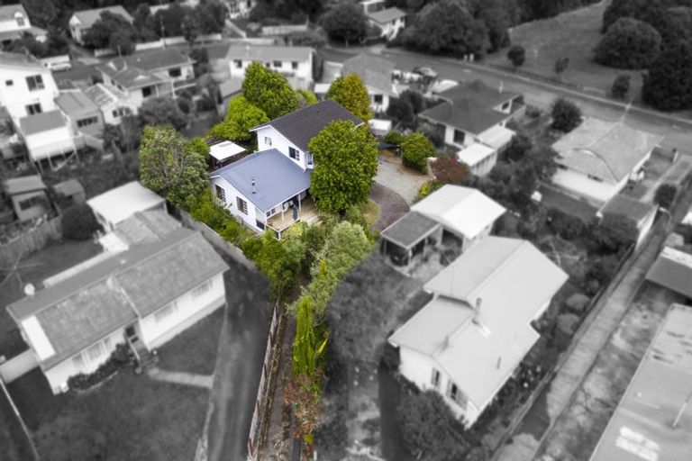Photo of property in 19 Beryl Grove, Birchville, Upper Hutt, 5018