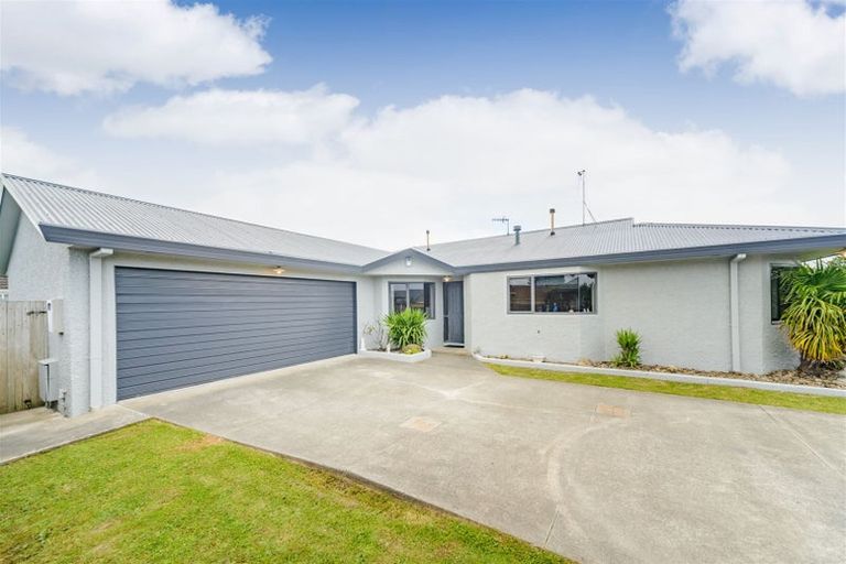 Photo of property in 160b Kelvin Grove Road, Kelvin Grove, Palmerston North, 4414