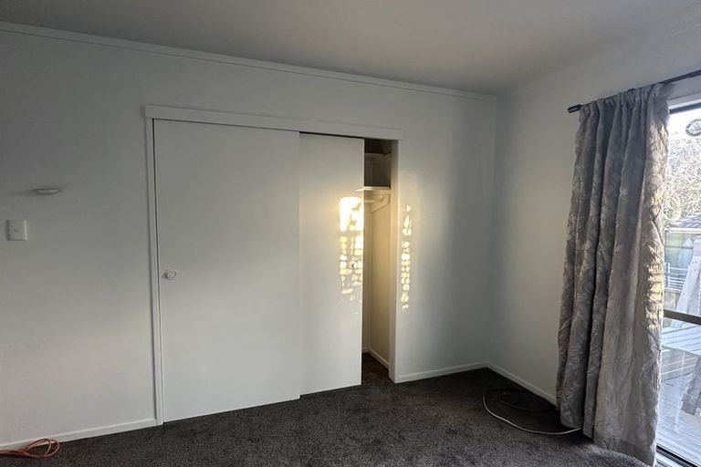 Photo of property in 1/52 Evans Road, Weymouth, Auckland, 2103