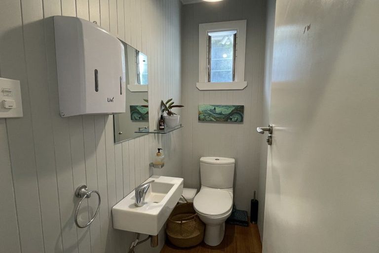 Photo of property in 77 Tahunanui Drive, Tahunanui, Nelson, 7011