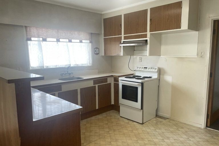 Photo of property in 2/93 Great South Road, Manurewa, Auckland, 2102