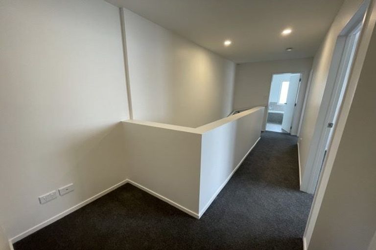 Photo of property in 15b Chadwick Crescent, Mangere East, Auckland, 2024