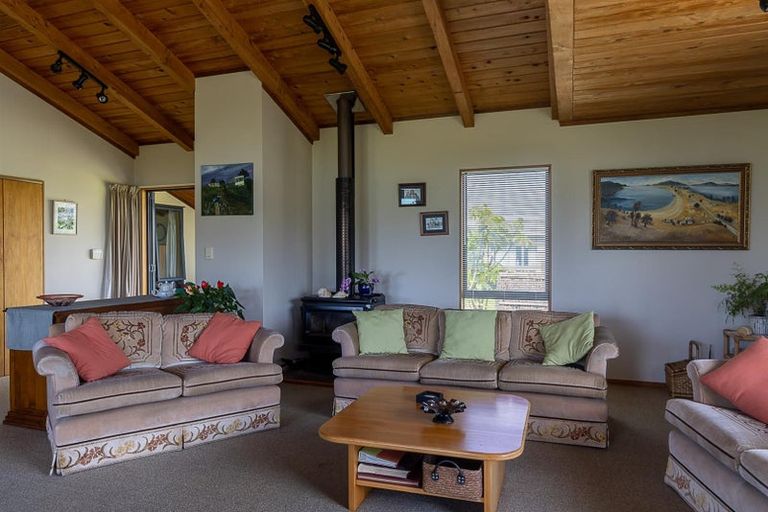 Photo of property in 10 Ngatiwai Place, Whangaruru, Hikurangi, 0184