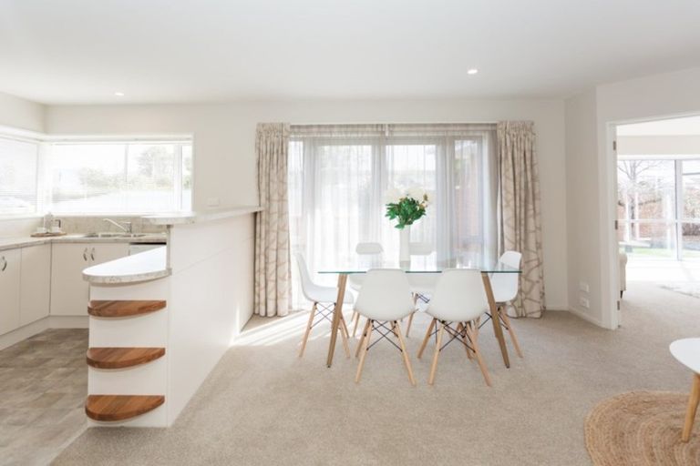 Photo of property in 136 Barrington Street, Somerfield, Christchurch, 8024