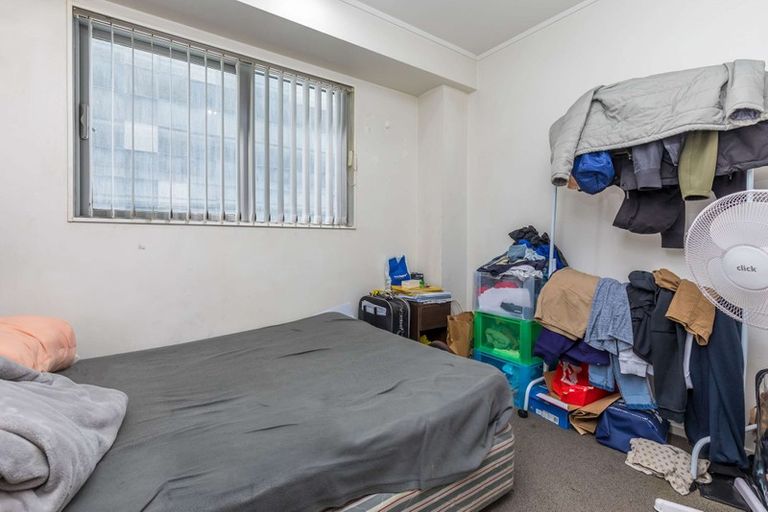 Photo of property in The Volt Apartments, 220/430 Queen Street, Auckland Central, Auckland, 1010