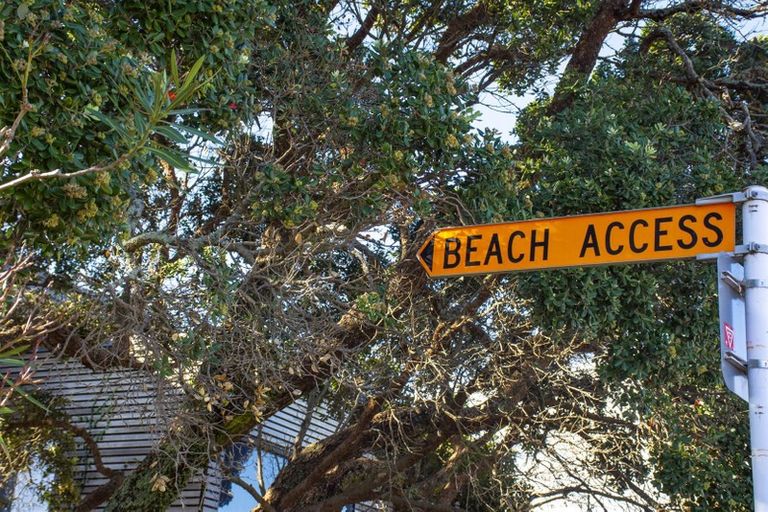 Photo of property in 110a Oceanview Road, Mount Maunganui, 3116