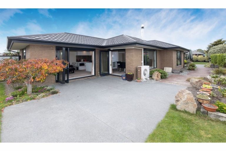 Photo of property in 9 Sea Eagles Place, North New Brighton, Christchurch, 8083