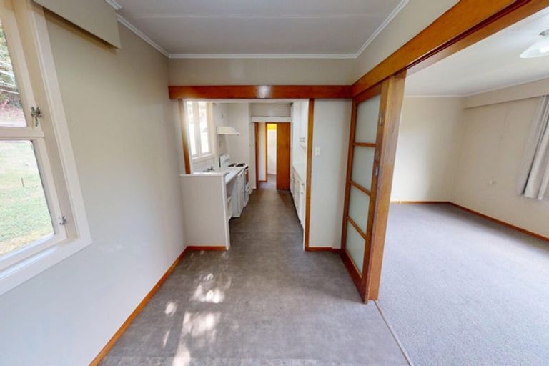 Photo of property in 18 Webb Road, Durie Hill, Whanganui, 4500