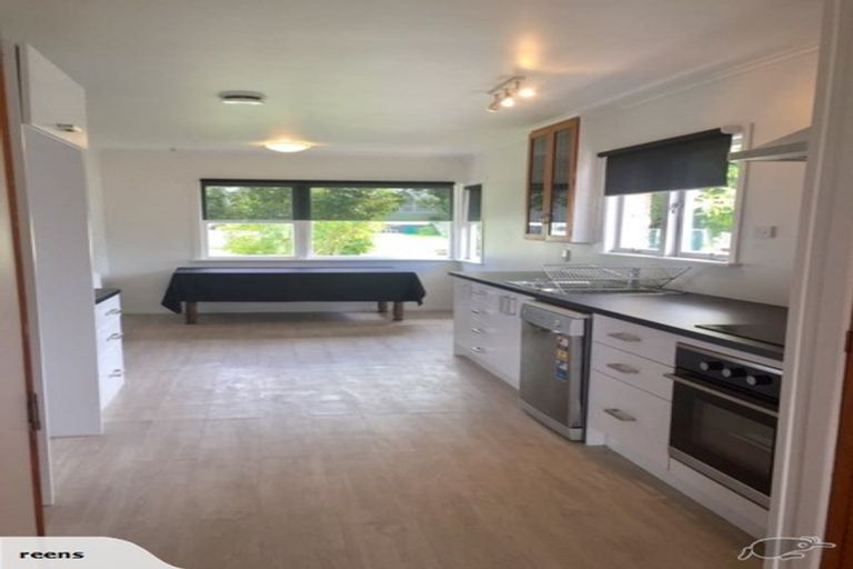 Photo of property in 28 Otuhiwai Crescent, Tikipunga, Whangarei, 0112