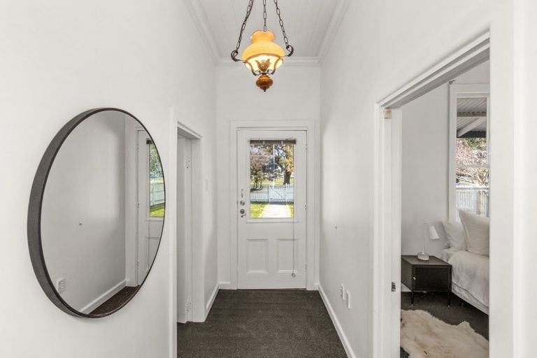 Photo of property in 255 Taradale Road, Pirimai, Napier, 4112