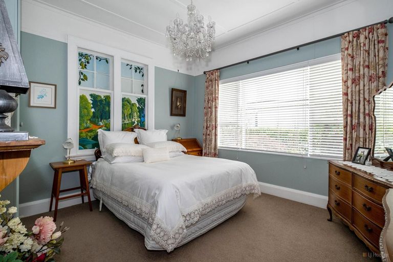 Photo of property in 12 Parsonage Road, Waimate, 7924