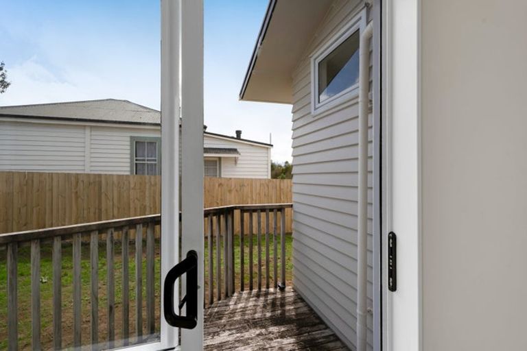 Photo of property in 104 Orlando Street, Stratford, 4332