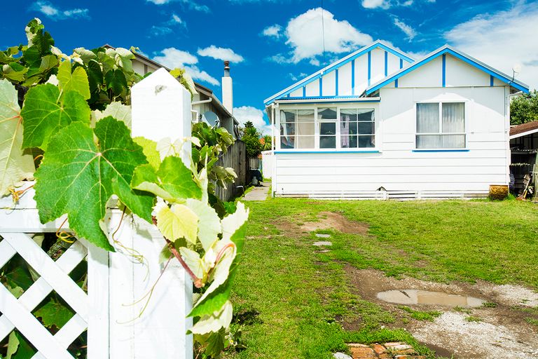 Photo of property in 92 Awapuni Road, Awapuni, Gisborne, 4010