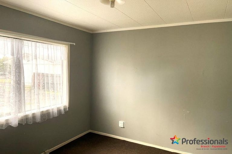 Photo of property in 49 Eastburn Street, Papakura, 2110