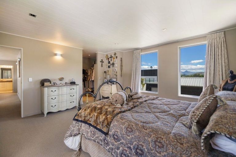 Photo of property in 17 Fox's Terrace, Arrowtown, 9302